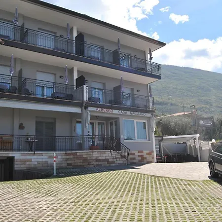 Casa Gagliardi 호텔 브렌조네 술 가르다